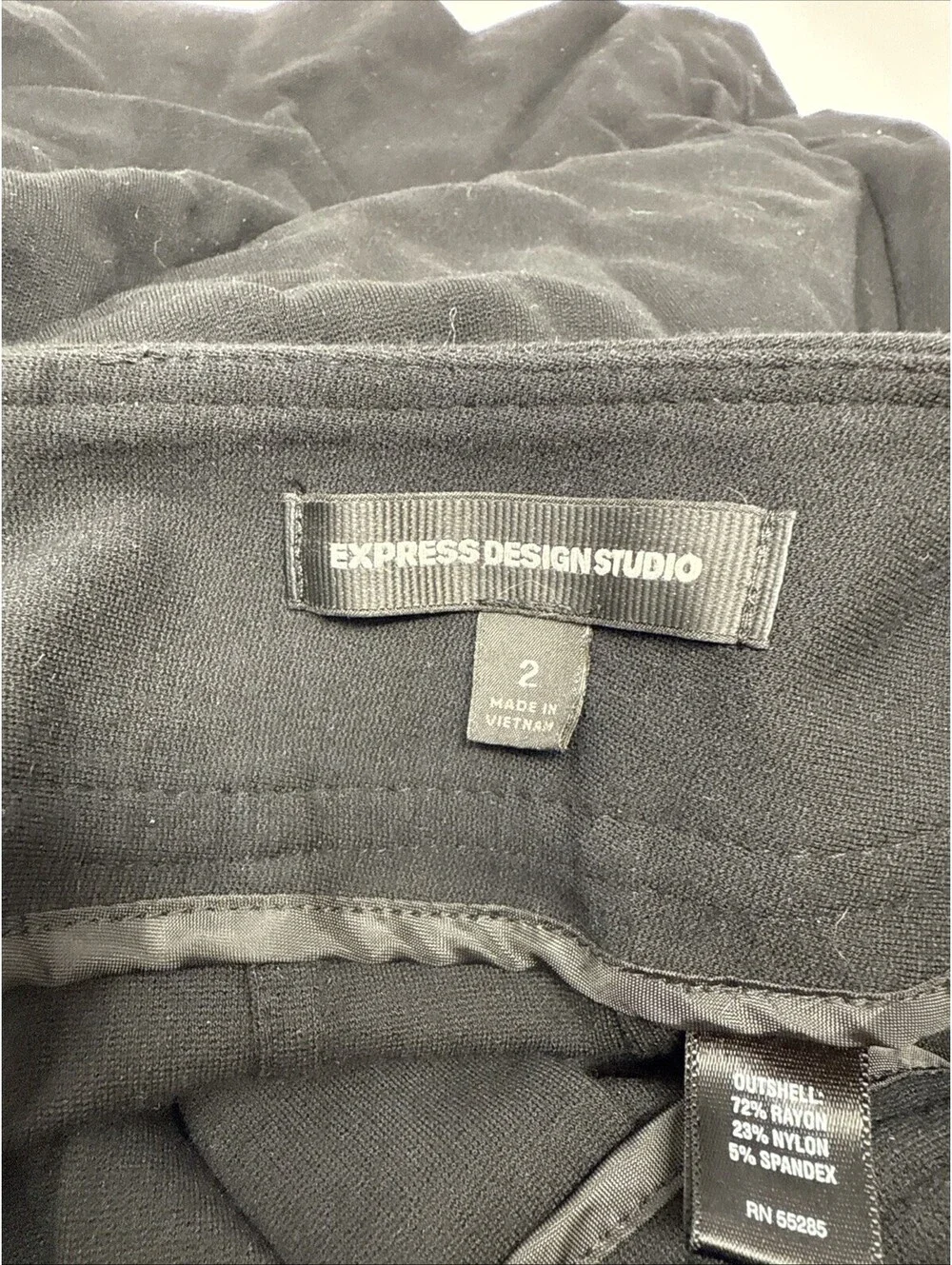 stradivarius this black